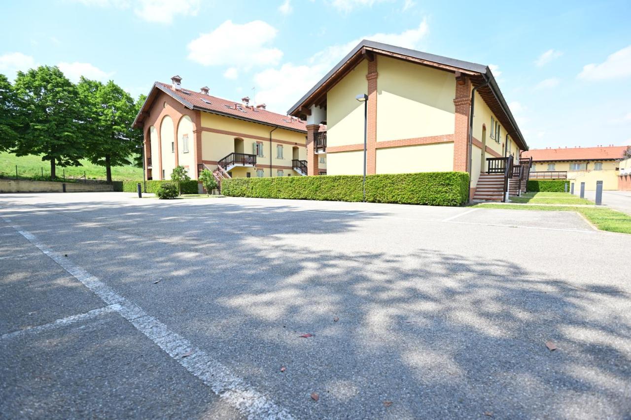 Aura Loving Home Con 4 Posti Letto, Cucina Completa, Terrazzo Ed Un Grande Parco Verde Serravalle d'Asti 外观 照片