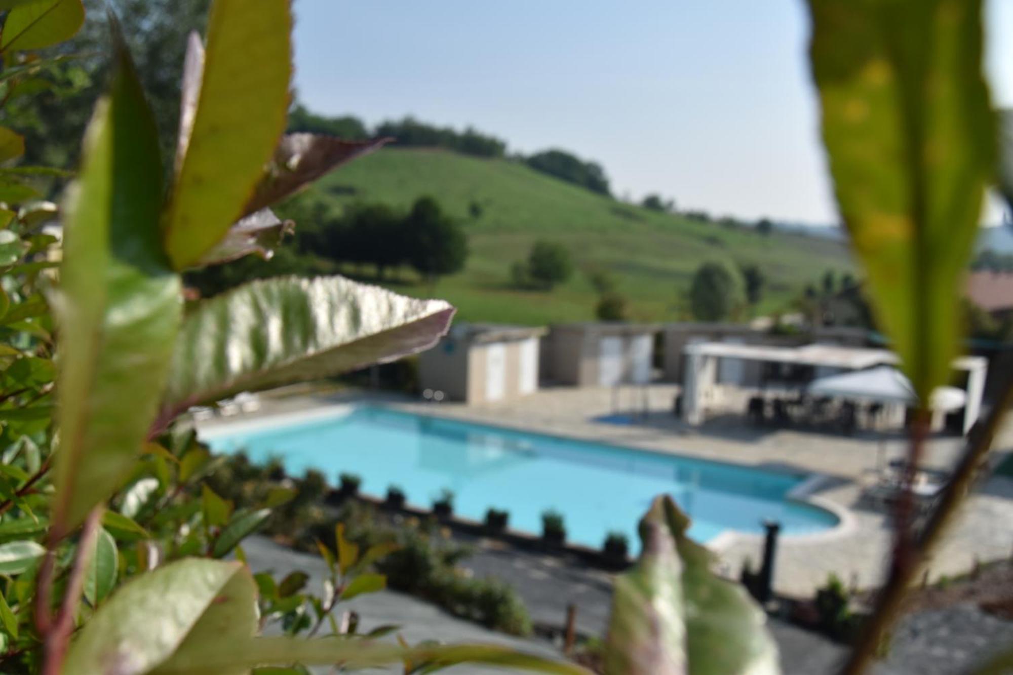 Aura Loving Home Con 4 Posti Letto, Cucina Completa, Terrazzo Ed Un Grande Parco Verde Serravalle d'Asti 外观 照片